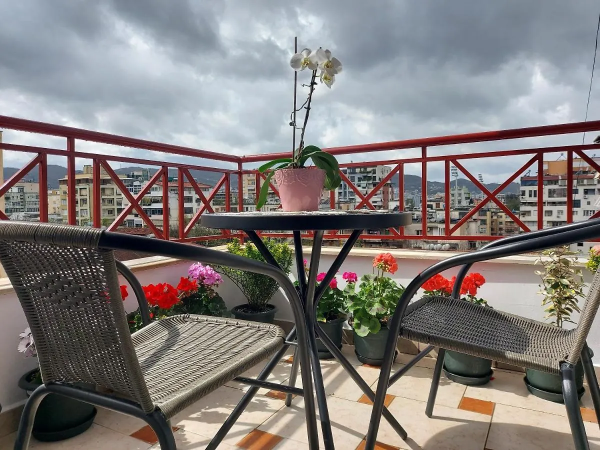 Cozy Apartment In The Heart Of Bllok Tirana Albania